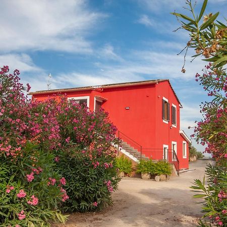 Agriturismo L'Istrice Di Gio Монтальто-ді-Кастро Екстер'єр фото