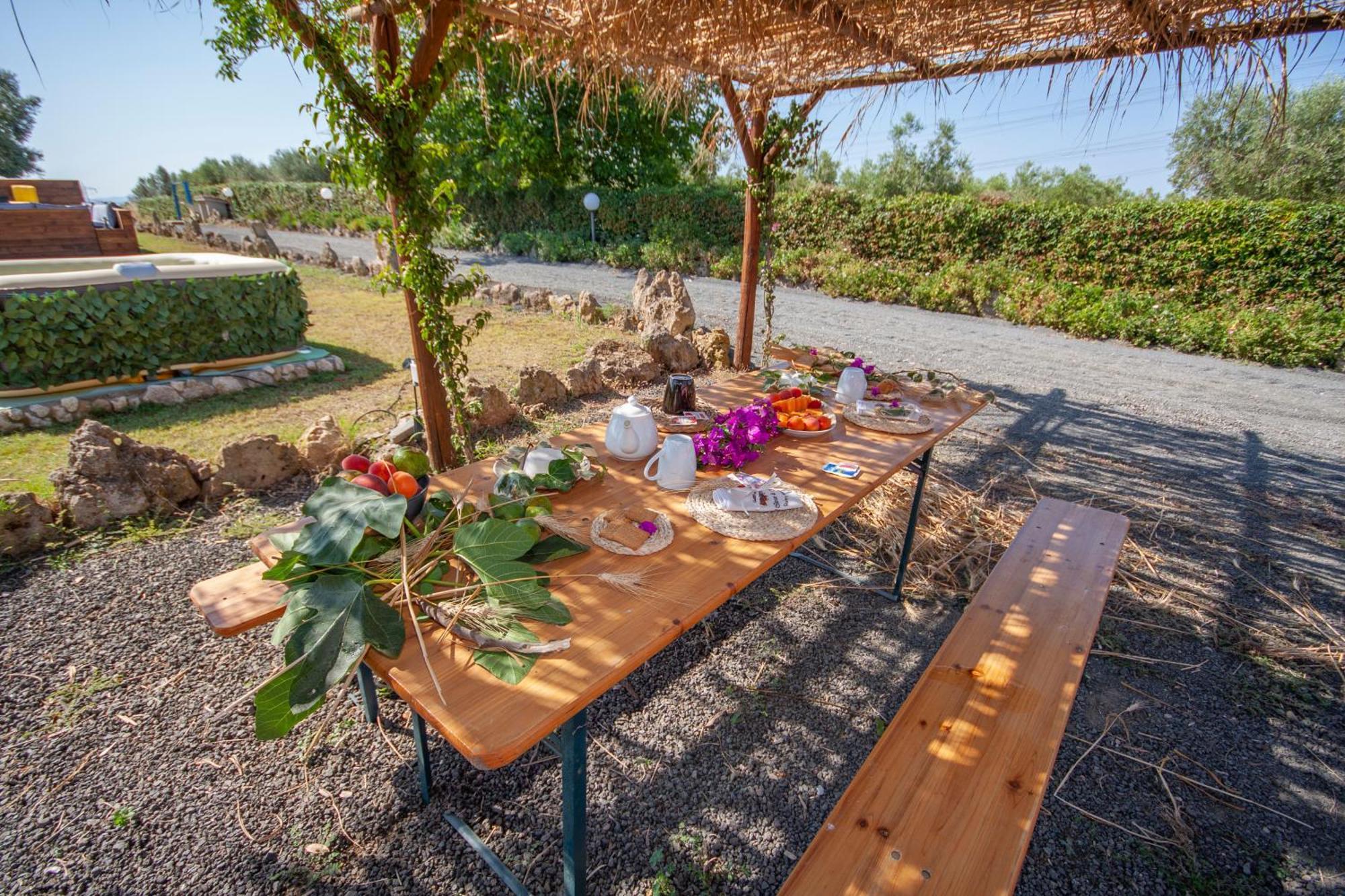 Agriturismo L'Istrice Di Gio Монтальто-ді-Кастро Екстер'єр фото